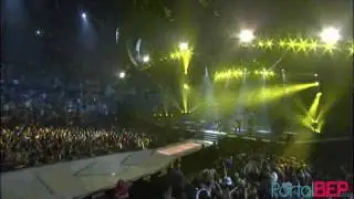 Sweet Child O' Mine/ Beautiful Dangerous - The E.N.D World Tour L.A