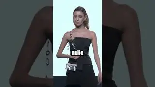 This handbag is a smartphone