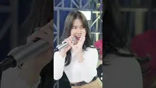 Kembang-kembang terate Tengah kolam kaya melu ngawe-awe.. ( DIKE SABRINA - KEMBANG TERATE ) #shorts