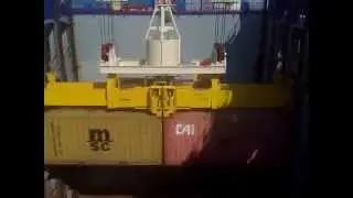 Discharging  MSC PROVIDER - Port of Koper - Container terminal