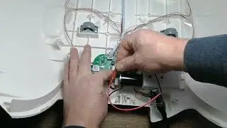 Кошачий лоток автоматический   самоочищающийся туалет унитаз Ремонт