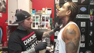 😮 Famous Rapper Falls Asleep 💤 While Getting Throat Tattoo!- Twisted Insane & Shadowink