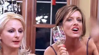 Dance Moms-"LESLIE CRASHES KELLYS BIRTHDAY PARTY"(S2E19 Flashback)
