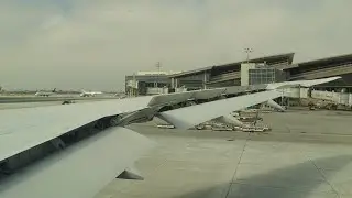 American Airlines Boeing 787-8 [N813AN] pushback and takeoff from LAX