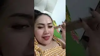 MOTHER STW.!! LIES ON THE BED