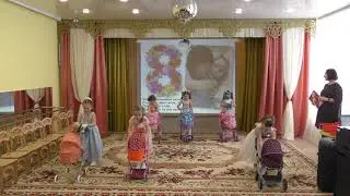 Танец с куклами старшая логопедическая гр.