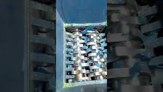 Prueba Molino Triturador Doble Eje, Shredder Machine, Con Bancos Y Cubeta