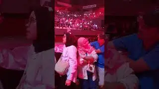 #shorts3d Merinding banget, 1 Tennis Indoor nyanyi bareng Sekali Seumur Hidup 🥲🥰 #konsersangkejora