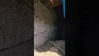 В древнем полигональном 
