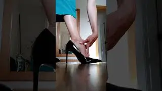 High heel tease 👠 