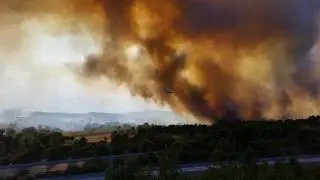 Incendie vitrolles 08/ 2016 aix tgv