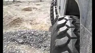 Defender 110 V8 42 SSwamper articulation Test