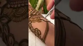 Full-hand new henna bridal design / Some satisfying snippets #bridalhenna #mehandishorts #henna