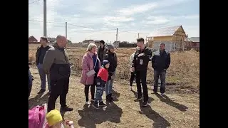 В с. Мамоны плывут дороги. Встреча с жителями.