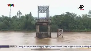 Bridge collapses as floods triggered by Typhoon Yagi rise in northern Vietnam