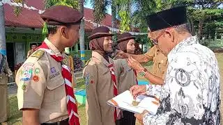Penyematan lencana penghargaan raimuna nasional 2023