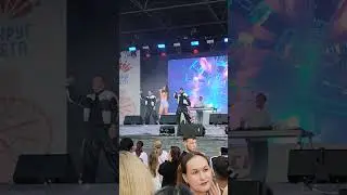Мия Бойко - Гагарин.  в Омске 2024 #вокругсвета #зеленыйостров #омск