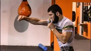 [2022] Artur Beterbiev Training Motivation - Workout Highlights