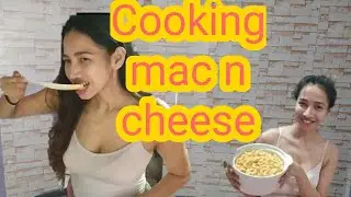 COOKING MAC N CHEEZE