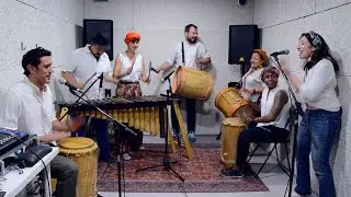 Combo Pacifico - En Mi Tierra Tocan Bombo