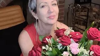 О , розы алые.  Спасибо, родной, за эти розы...Автор: Г.Л. Олди.
