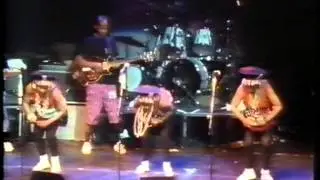Mahlathini & The Mahotella Queens - Jive Makgona