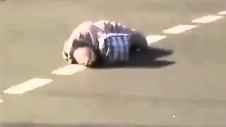 До слез жалко Бабушку!!!