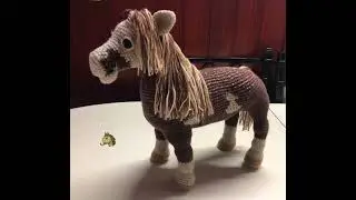 Caballo Tobiano malacara tejida a crochet #youtubeshorts #amigurumi #caballos #horses