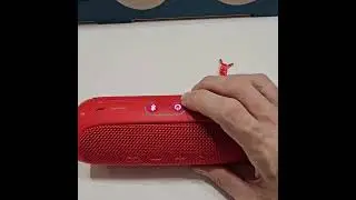JBL Flip 5 buttons don't work properly