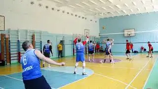 Волейбол. 27-й Шмаковский турнир ветеранов. Мужчины 50+. Полуфинал. Хабаровск - Уссурийск