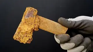 Mini Rusty Axe Restoration - De Useful Hand