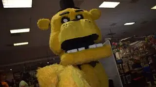 Golden Freddy cosplay presentación