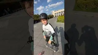 Саша научился делать трюк Pivot на скейте🥳 