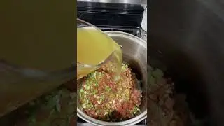 Southwest Vegetarian  Chili With  Chef Crystalyn