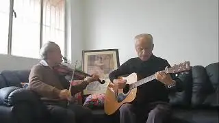 BAJO EL NISPERAL BAMBUCO