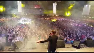 Alex in Ahoy Even aan me moeder vragen