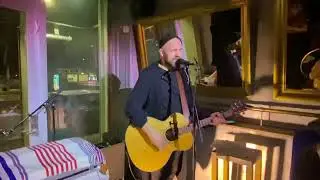 STIKO PER ”Längre nedåt floden” (live, akustiskt Musslan, Stockholm 9 December 2021)