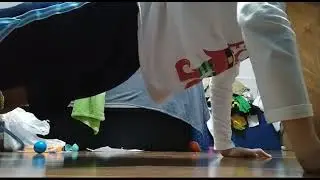 Dexter doing push-ups part 1