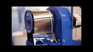 Belt Oil Skimmer ¦ Compact & Portable ¦ Tote It ¦ Abanaki 1080p 30fps H264 128kbit AAC