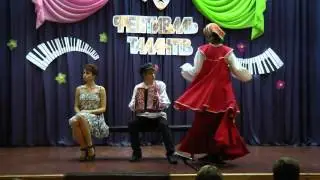Сценка «На завалинке»