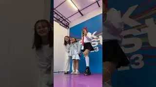 Фрося и Соня Слипи на VK Fest 