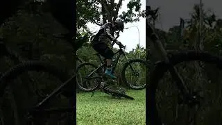 BUNNY HOP SEPEDA⁉️🤦‍♂CANYON STRIVE CF‼️