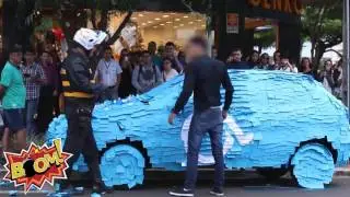 Sen misin engelli alanına park eden