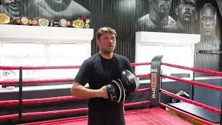 @BYBBKB George Hillyard takes wannabe bareknuckle young guy on the pads