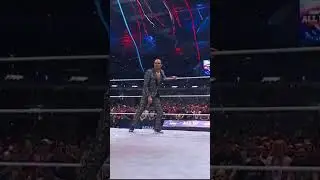 The Icon #Sting came to the aid of #DarbyAllin during #AEWAllInLondon!