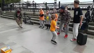 ЗВЕЗДА большого экрана?! 🤣🤣🤣
