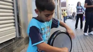Мальчик с дарбукой. КЛАССС