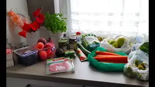 Закупилась  не дорого не богато  всего помаленьку