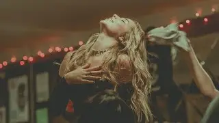 Cate Tomlinson - so cool so mean (Official Music Video)