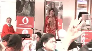 Kajra Mohabbat Wala Ankhiyon Mein Aisa Dala singer Bushra Ansari